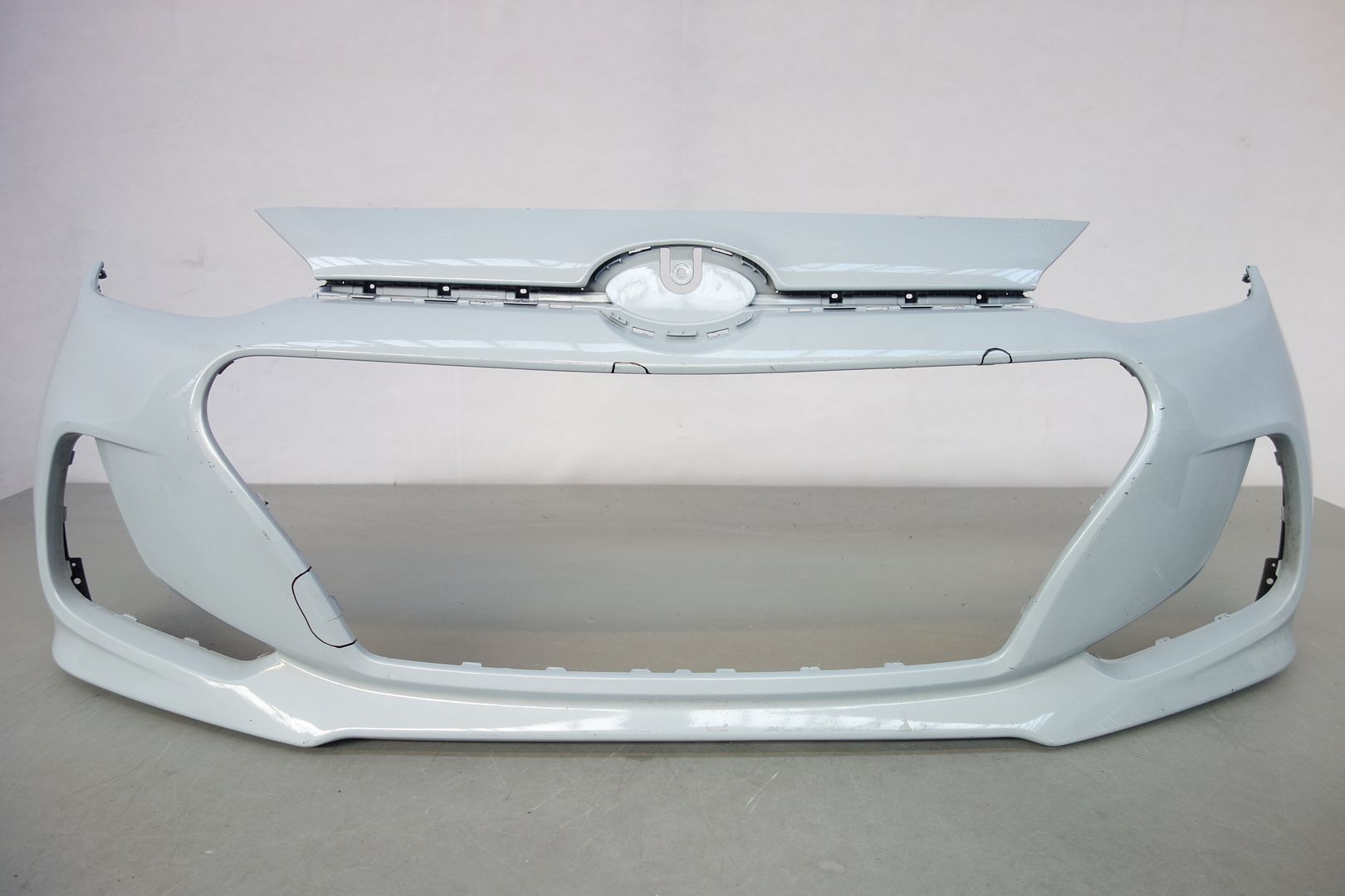 GENUINE HYUNDAI I10 2017onwards Hatchback FRONT BUMPER p/n 86511B9500